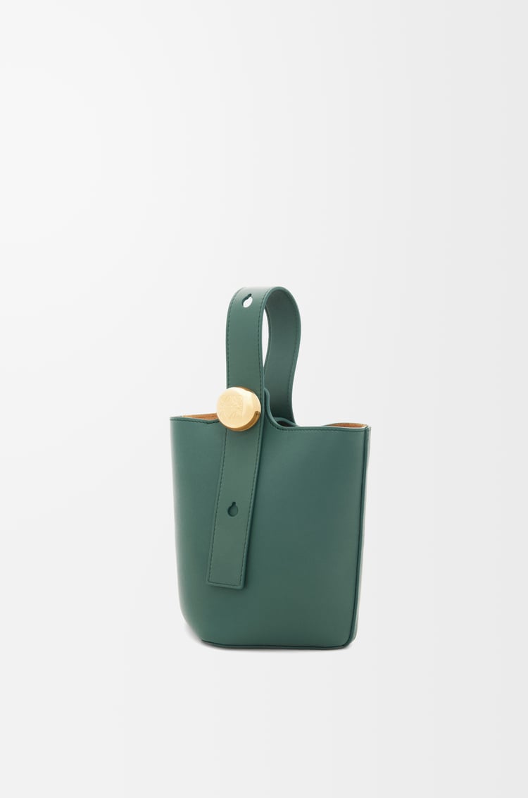 Loewe Mini Pebble bucket in smooth calfskin 11 Colours
