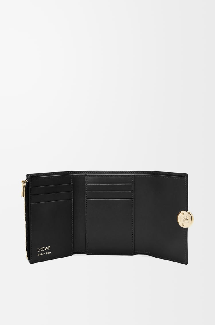 Loewe Pebble Small Vertical Wallet In Shiny Nappa Calfskin 9 Colours