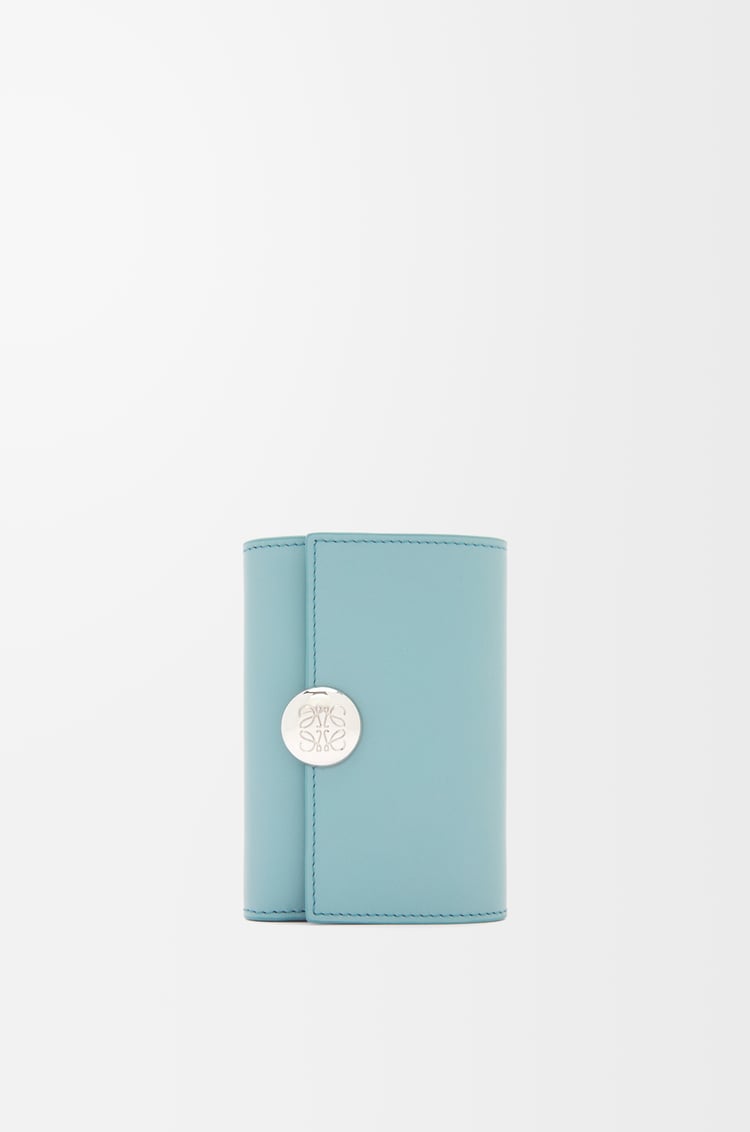 Loewe Pebble small vertical wallet in shiny nappa calfskin 9 Colours