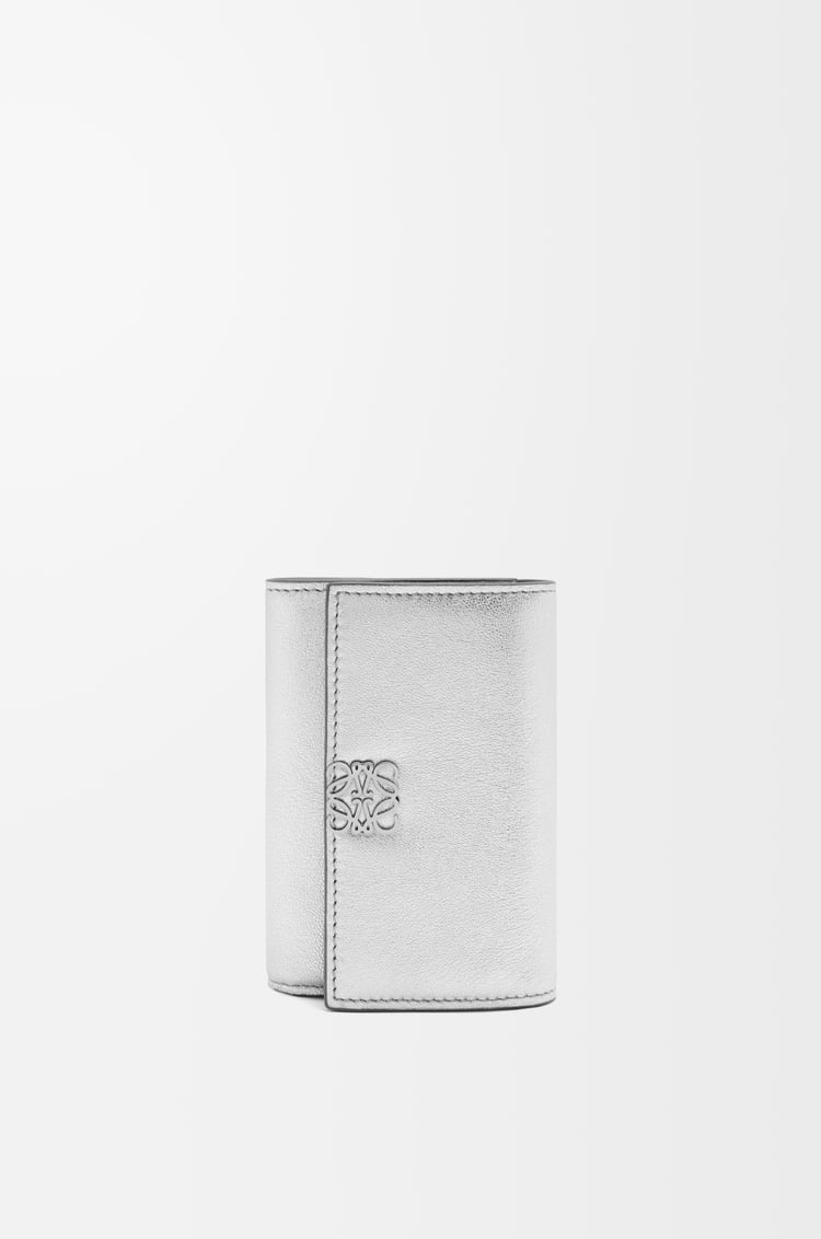 Loewe Puffer Anagram small vertical wallet in shiny nappa calfskin 1 Colours