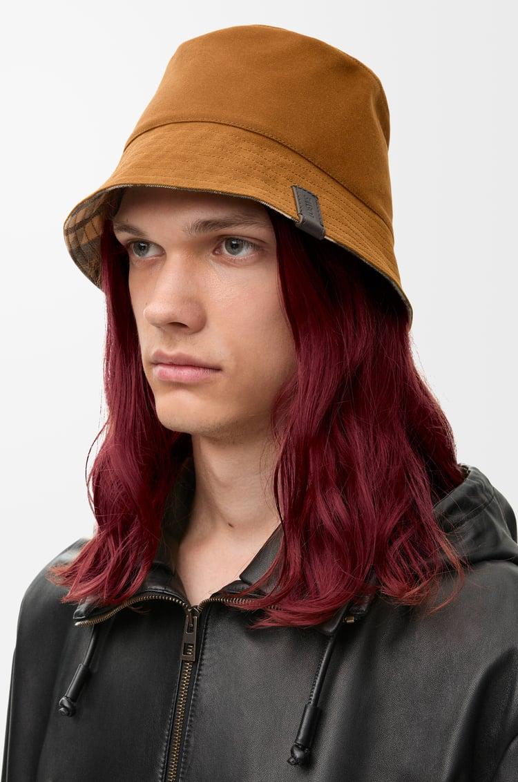 Loewe Reversible Bucket Hat In Waxed Canvas And Tartan 2 Colours