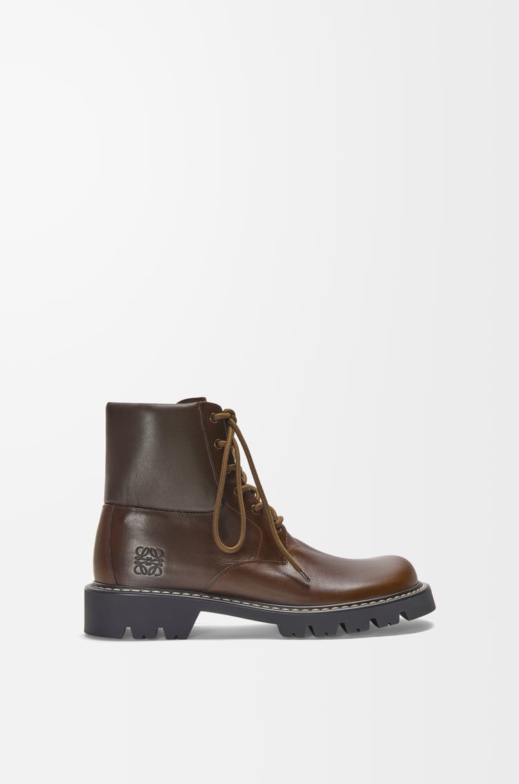 Loewe Sierra combat ankle boot in vegetable-tanned calfskin 2 Colours