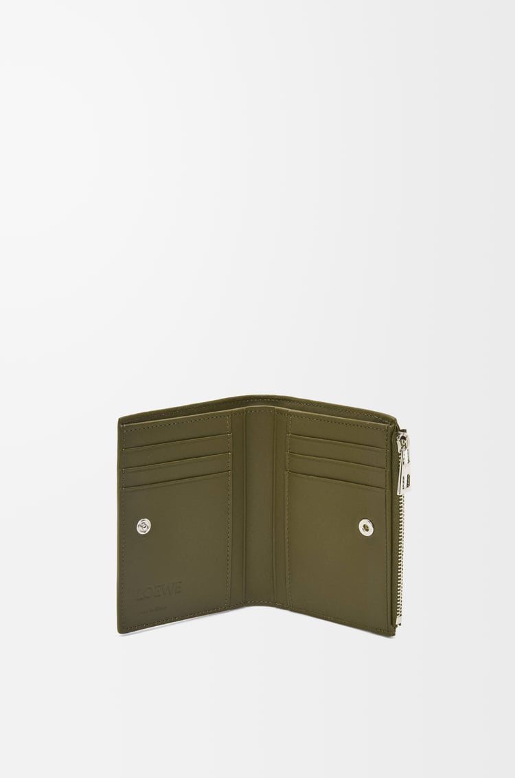 Loewe Slim Compact Walllet In Textured Classic Calfskin 4 Colours