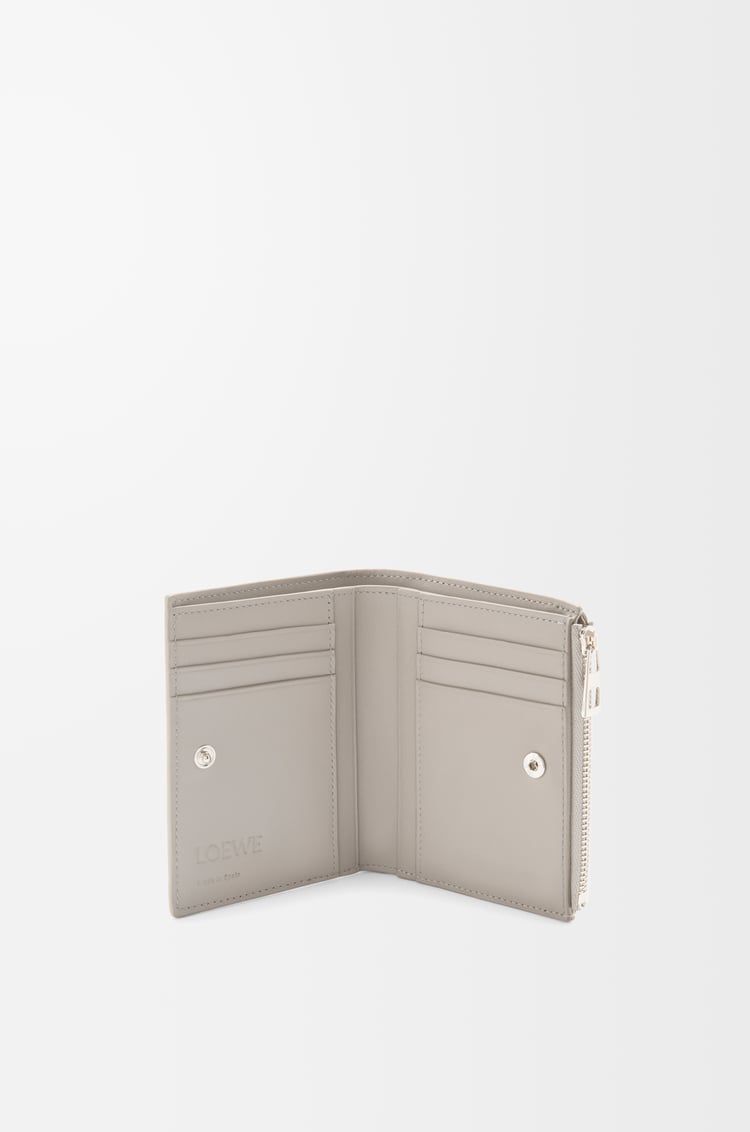 Loewe Slim Compact Walllet In Textured Classic Calfskin 4 Colours