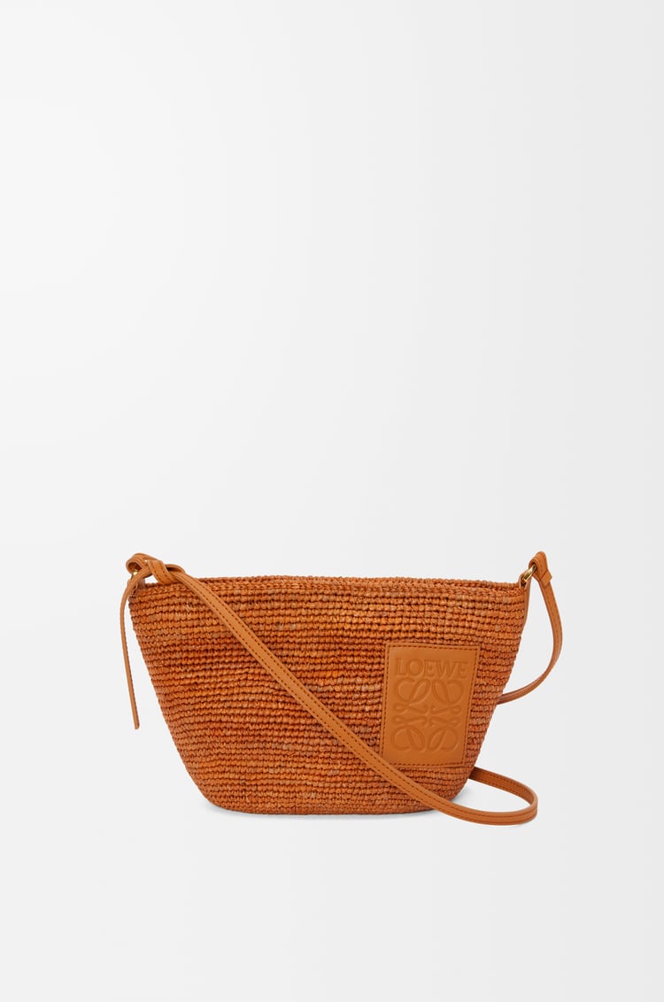 Loewe Slit Pochette bag in raffia and calfskin 1 Colours