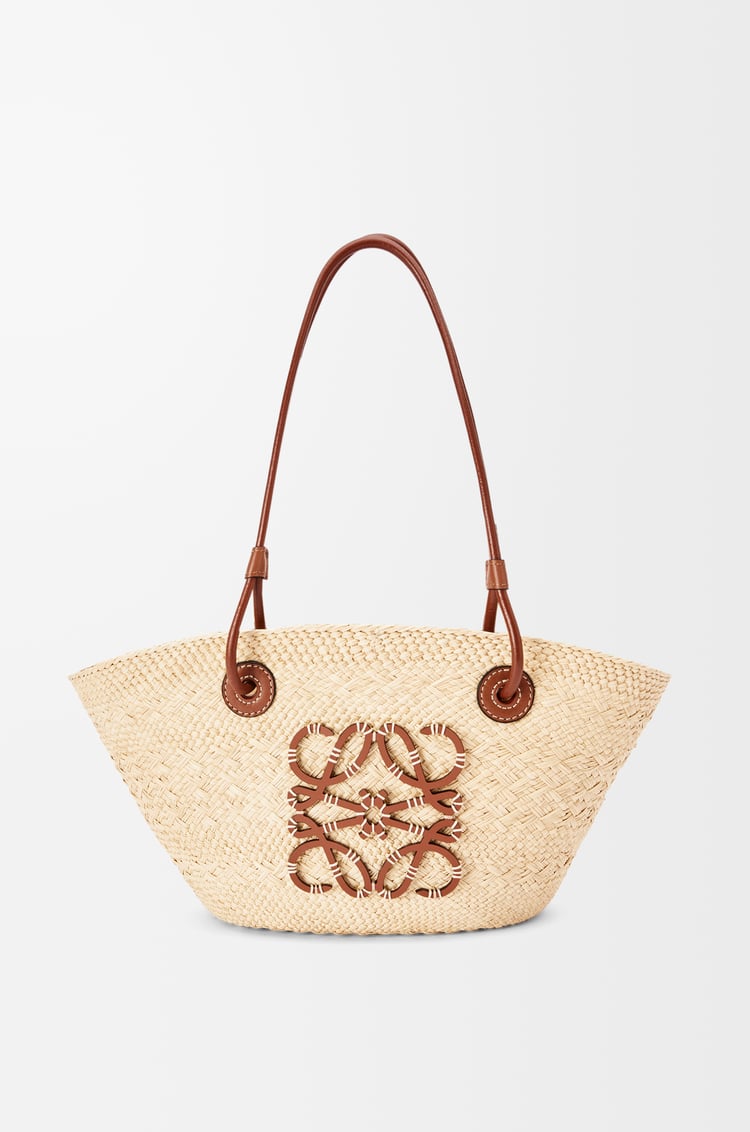 Loewe Small Anagram Basket bag in iraca palm and calfskin 2 Colours