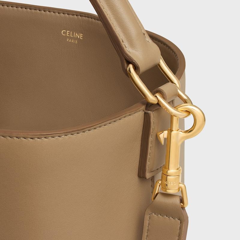 Celine BOLSO CUBO LOUISE MEDIANO DE PIEL DE BECERRO LISA