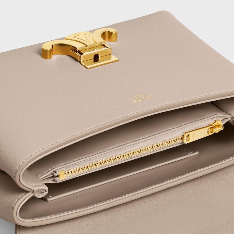 Celine BOLSO TEEN NINO DE PIEL DE BECERRO FLEXIBLE CON TEXTURA GRANULADA