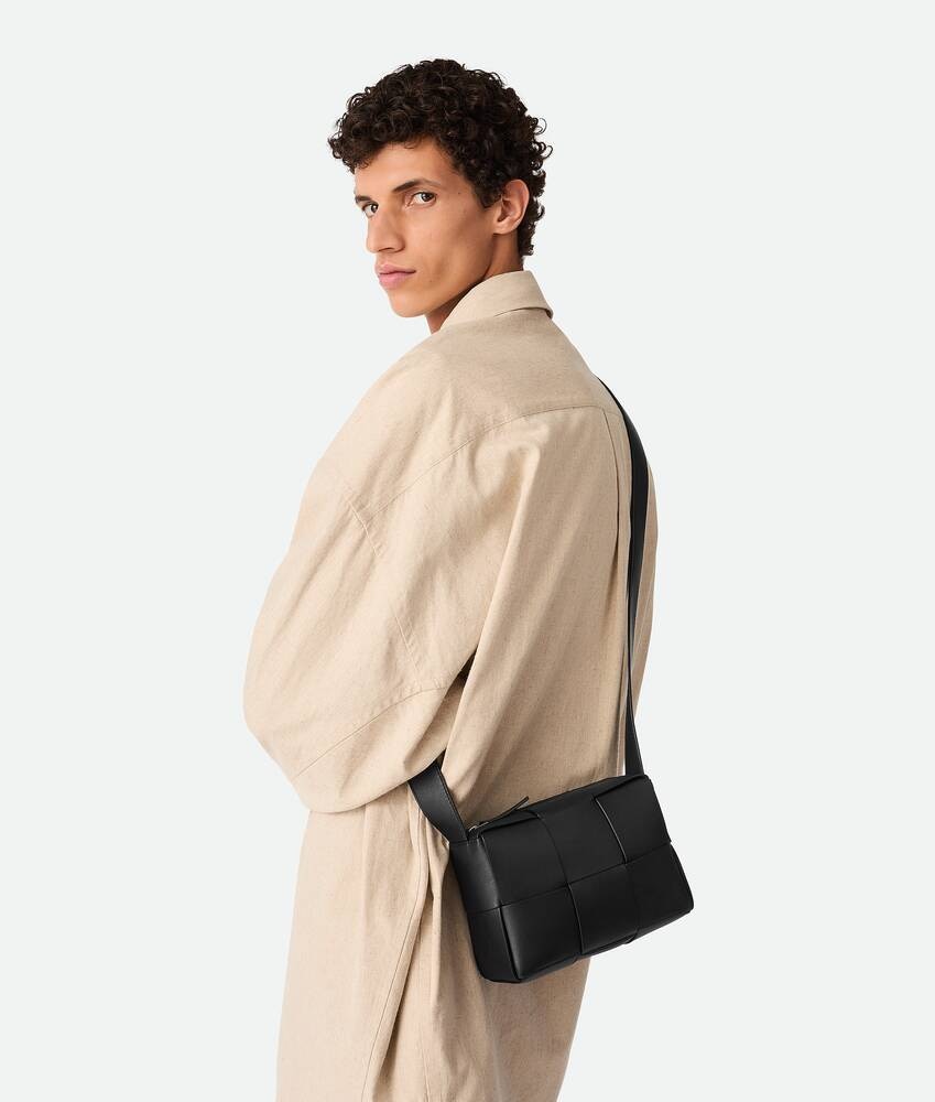 Bottega Veneta Arco Camera Bag Pequeño