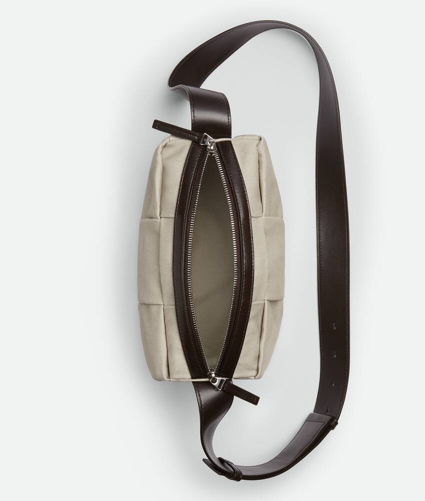 Bottega Veneta Bolso Arco Camera Mediano