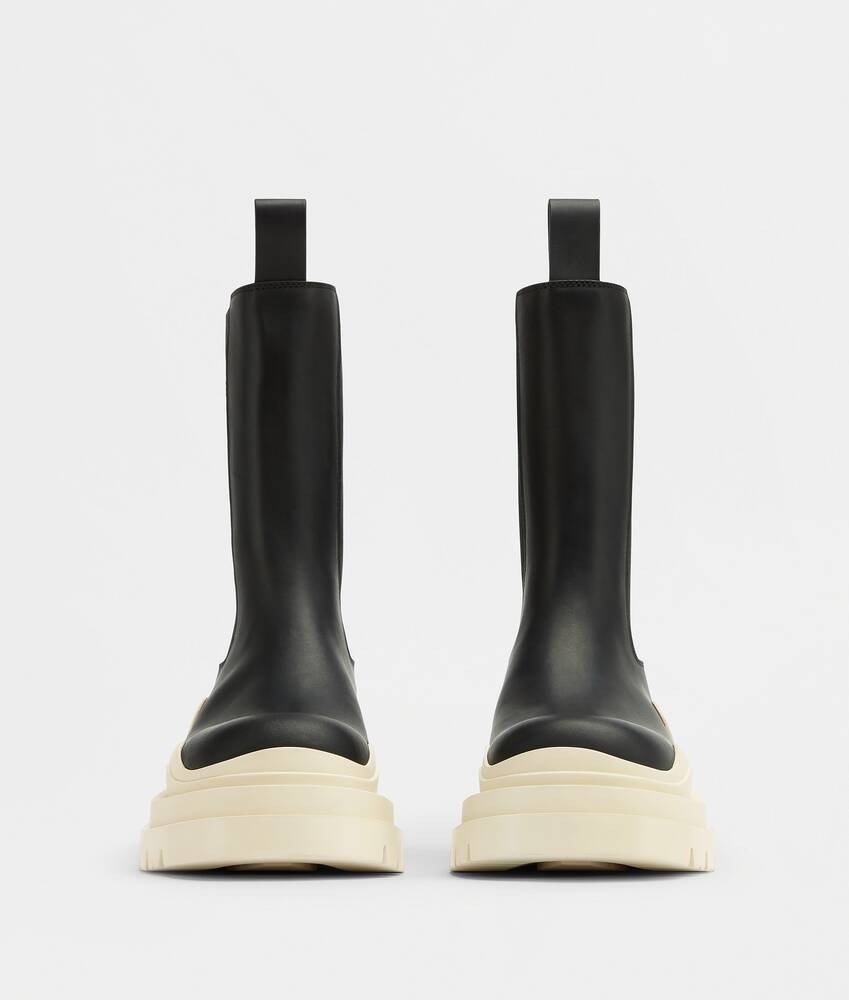 Bottega Veneta Bota Chelsea Tire