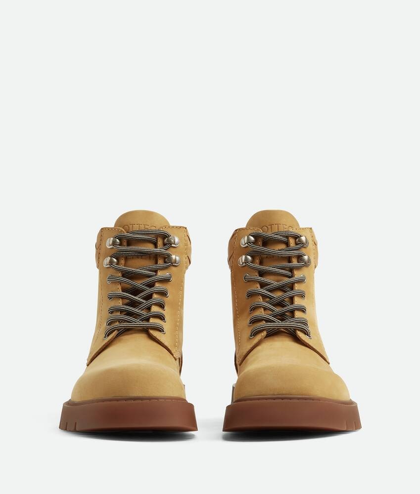 Bottega Veneta Botín Con Cordones Haddock