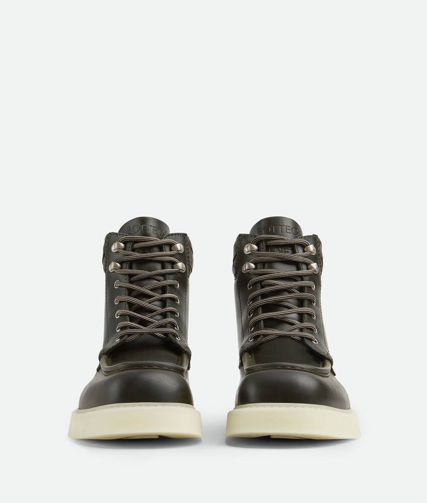 Bottega Veneta Botín Con Cordones Haddock