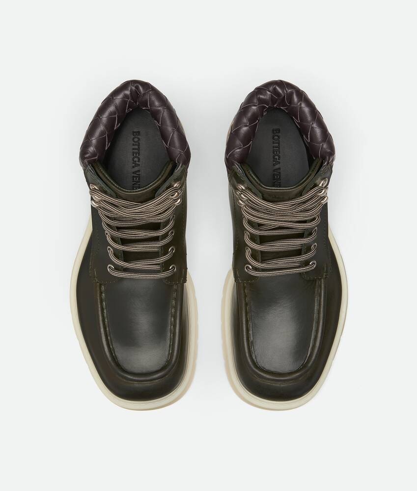 Bottega Veneta Botín Con Cordones Haddock