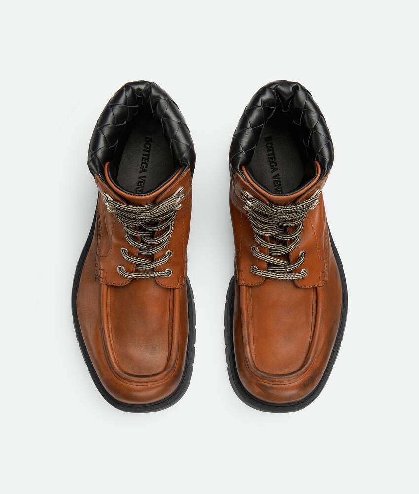 Bottega Veneta Botín Con Cordones Haddock