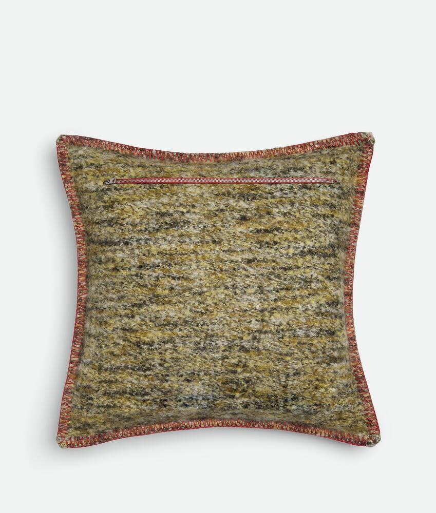 Bottega Veneta Cojín Lava