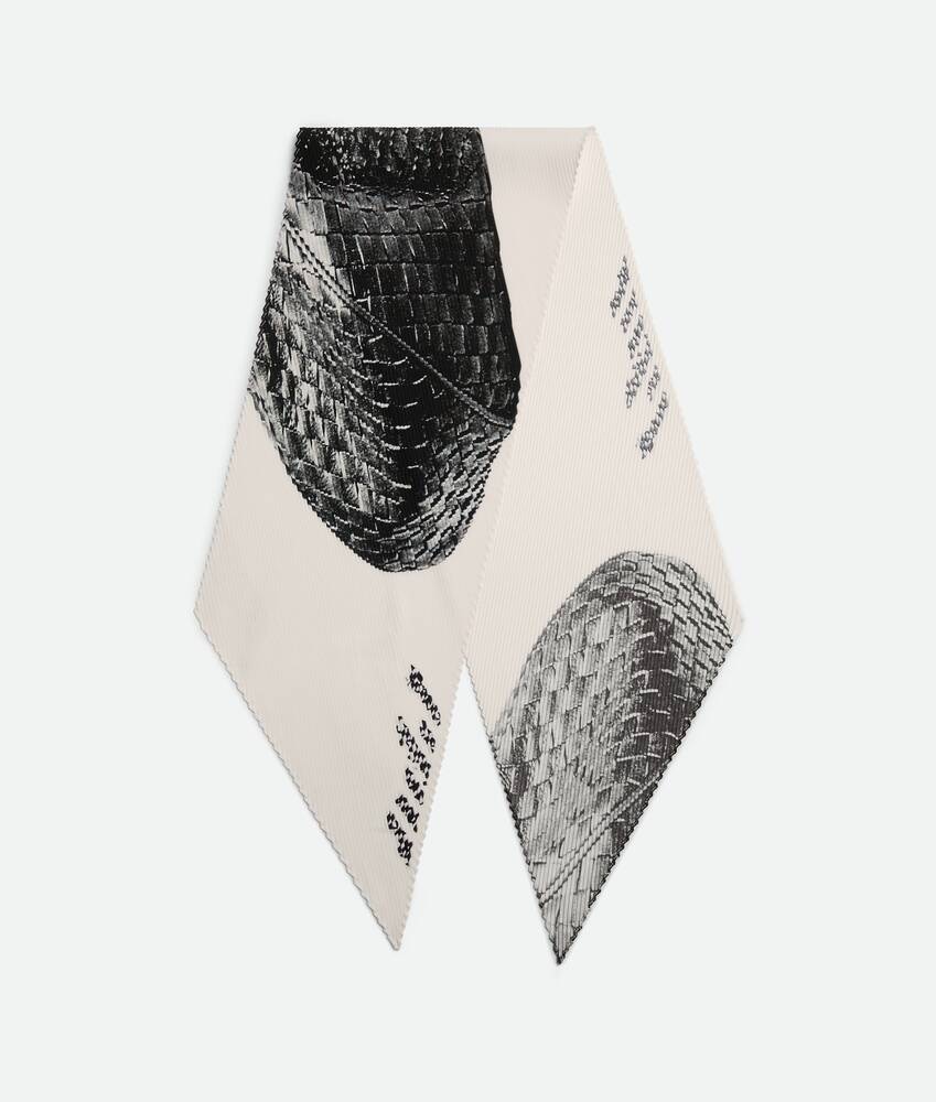 Bottega Veneta Foulard plisado estampado