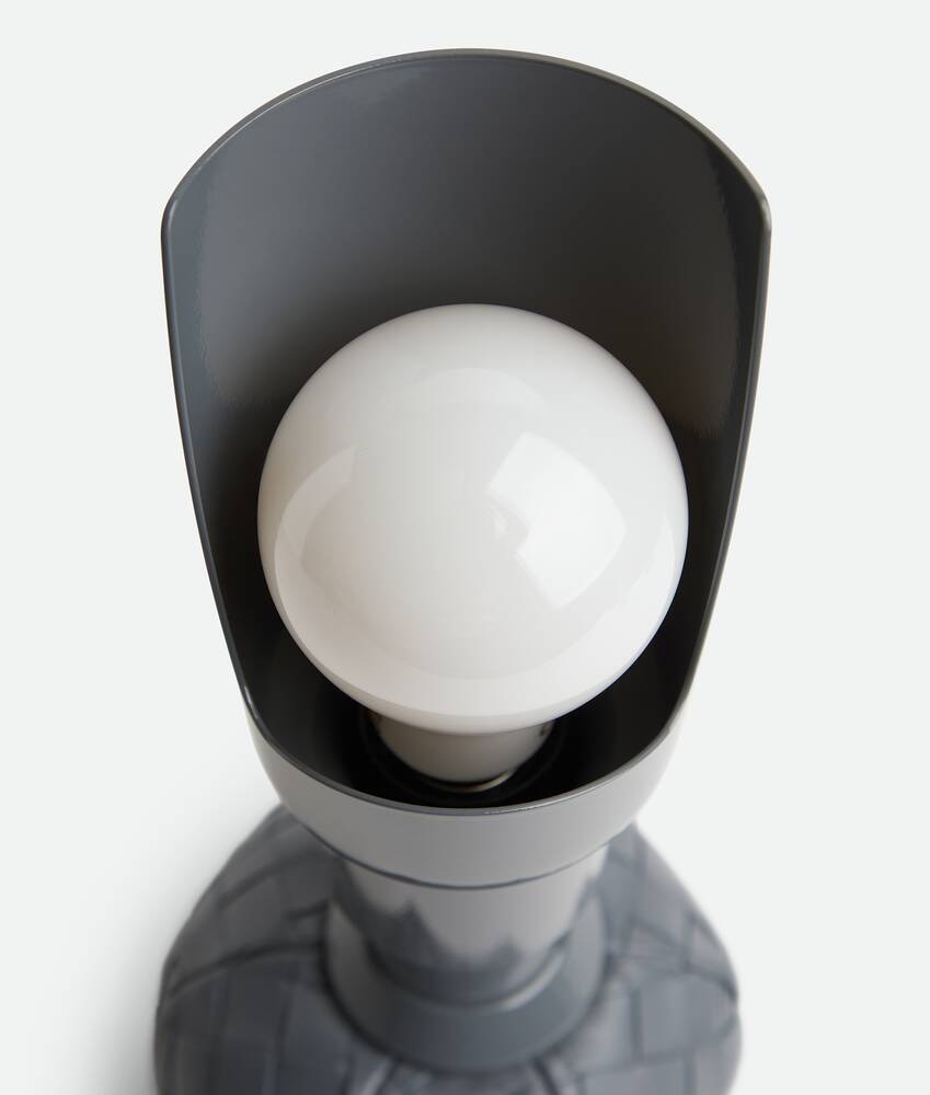 Bottega Veneta Model 600 Grande