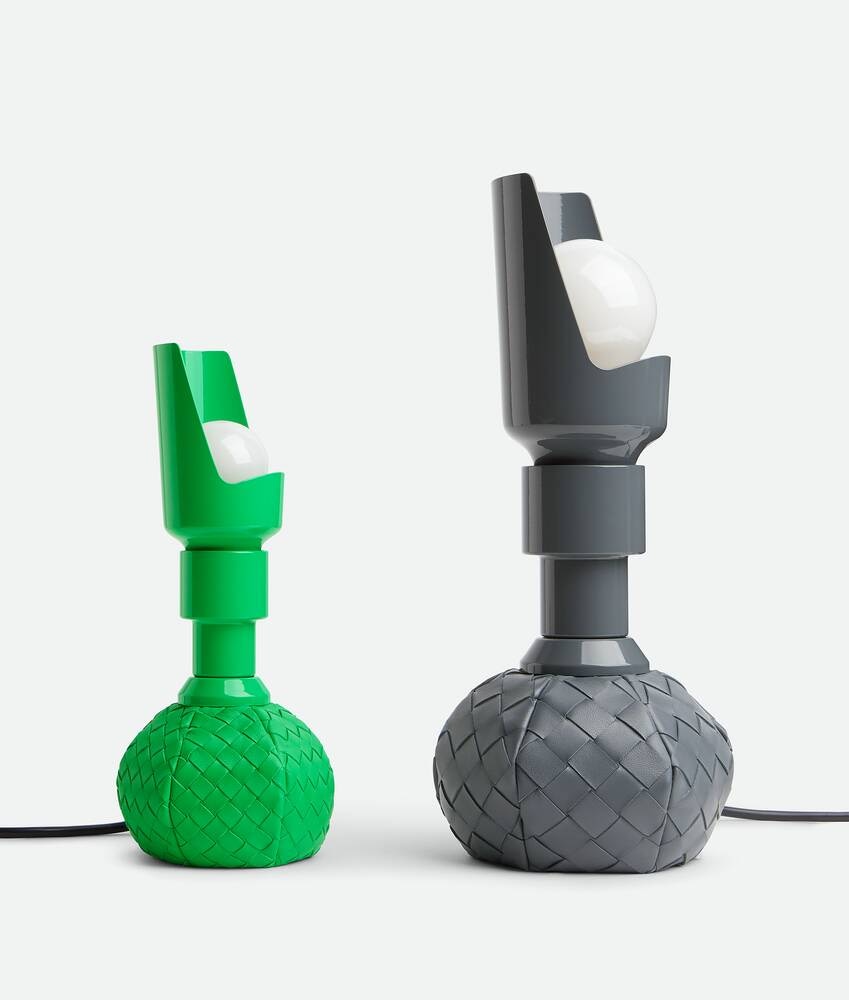 Bottega Veneta Model 600 Grande