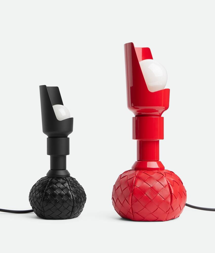 Bottega Veneta Model 600 Grande