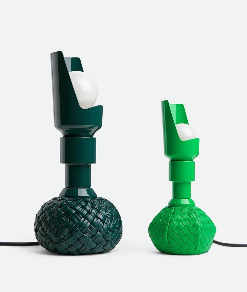 Bottega Veneta Model 600 Pequeño