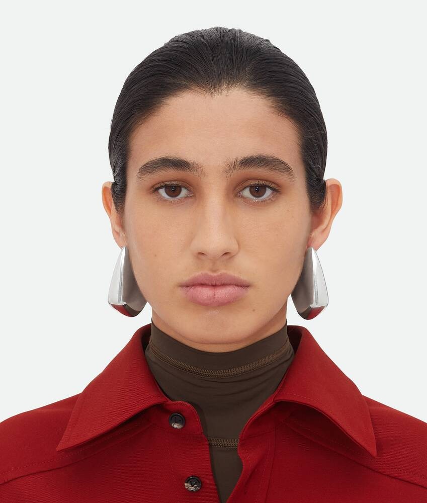 Bottega Veneta Pendientes Fin Grandes