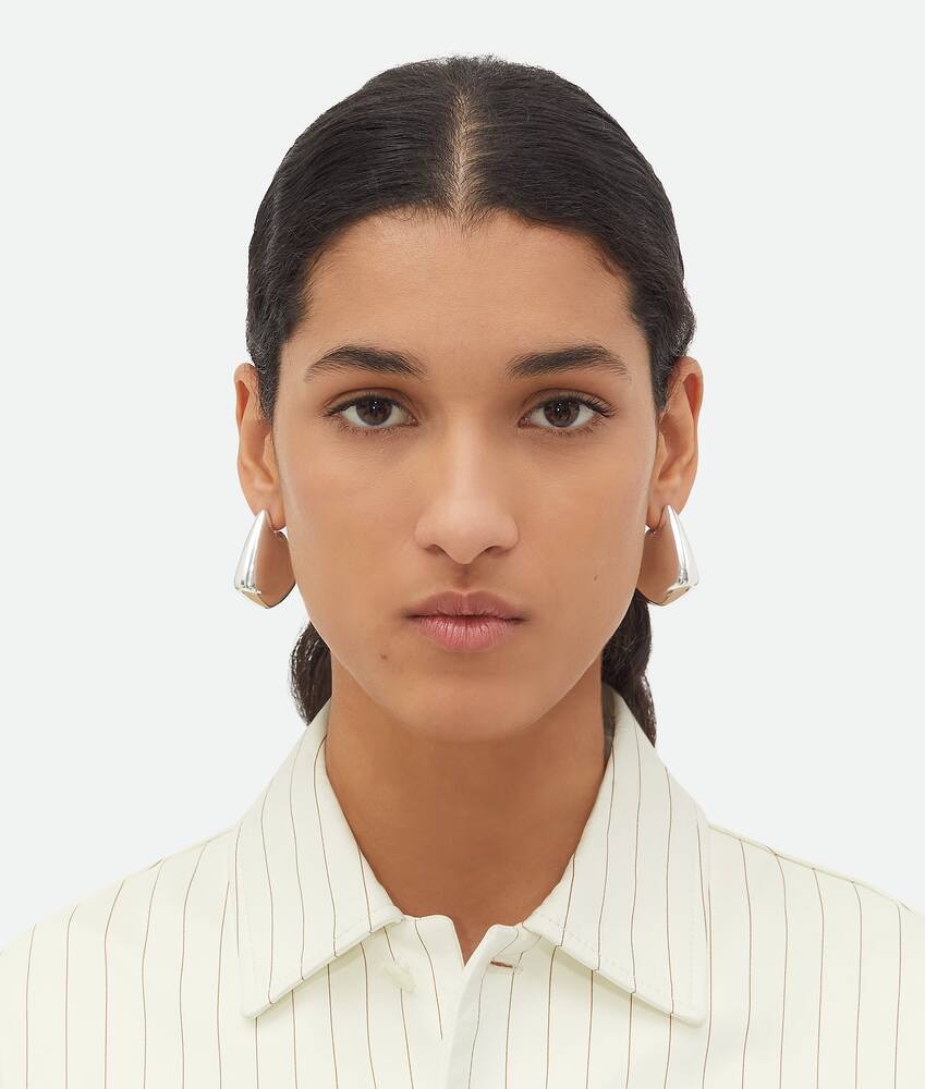 Bottega Veneta Pendientes Fin Pequeños