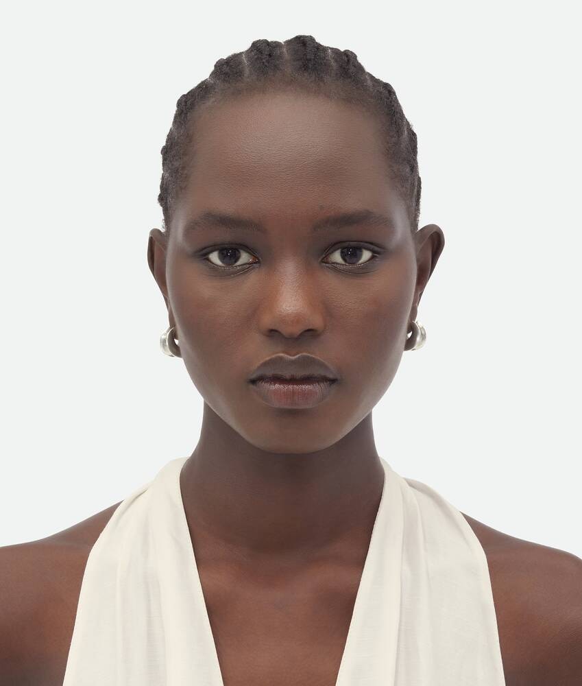 Bottega Veneta Pequeños Pendientes H Beam