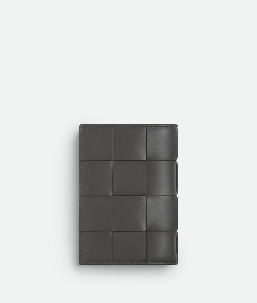 Bottega Veneta Portapasaportes Cassette