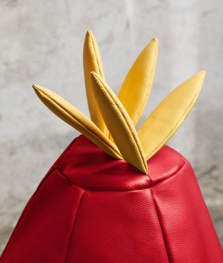 Bottega Veneta Puf Pequeño Con Diseño De Pájaro