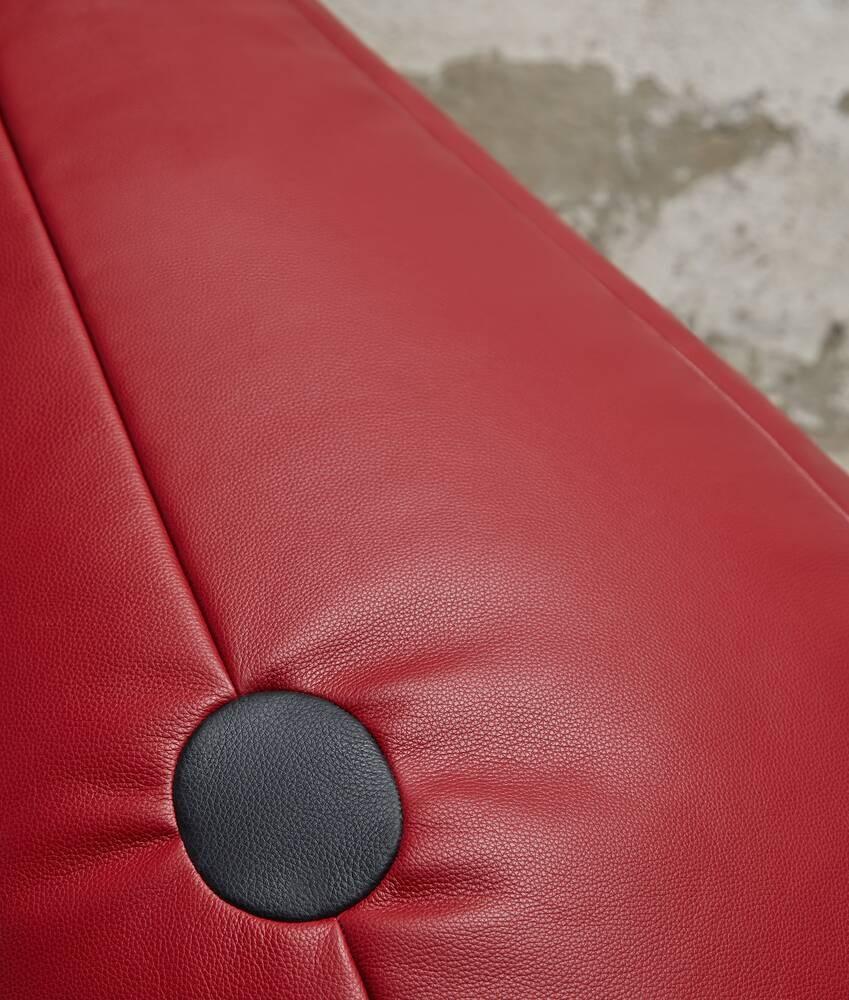 Bottega Veneta Puf Pequeño Con Diseño De Serpiente