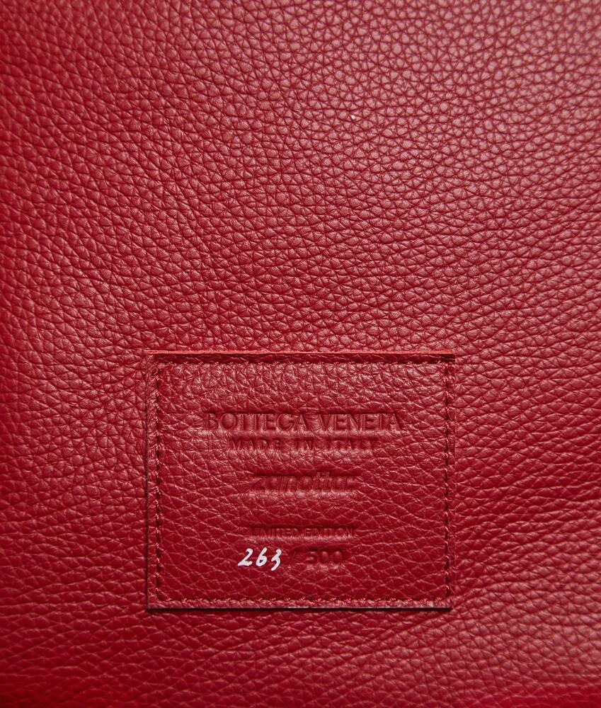 Bottega Veneta Puf Pequeño Con Diseño De Serpiente