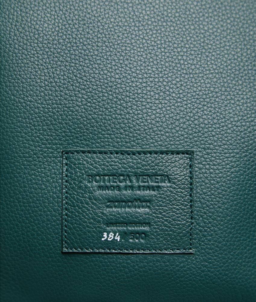 Bottega Veneta Puf Pequeño Con Diseño De Serpiente