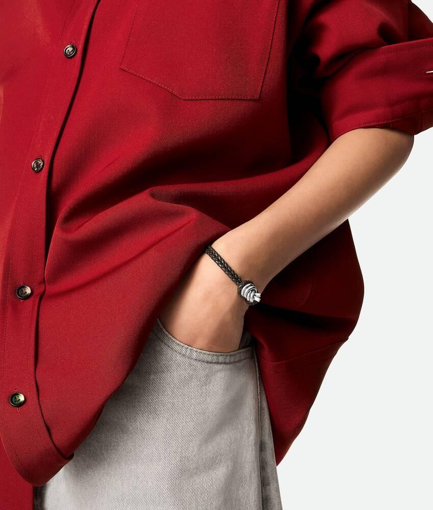 Bottega Veneta Pulsera Knot de piel