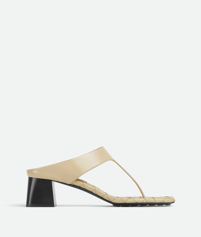 Bottega Veneta Sandalia de dedo Marella