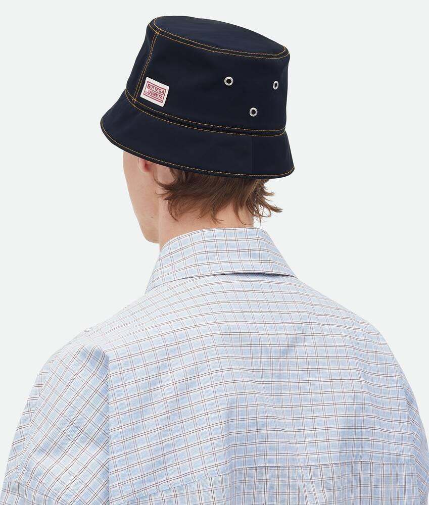 Bottega Veneta Sombrero Bucket De Nailon Técnico