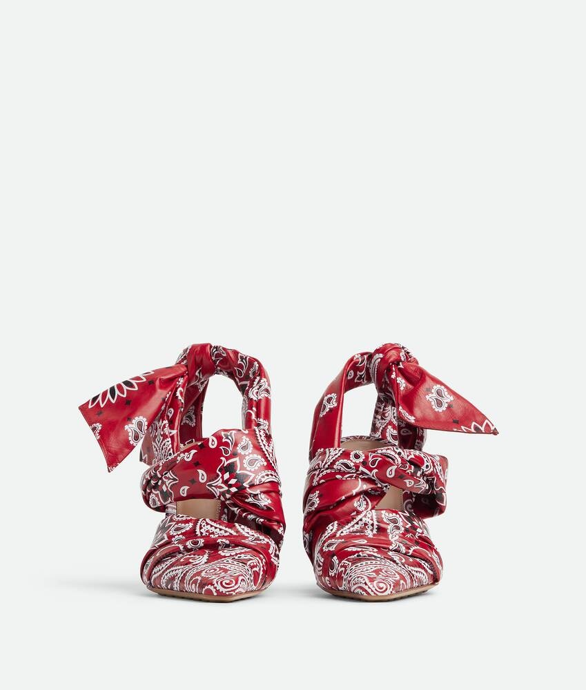 Bottega Veneta Zapato Salón Bunnie