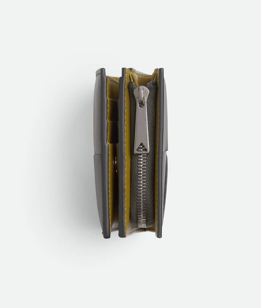 Bottega Veneta Cartera Cassette Bi-Fold Pequeña Con Cremallera