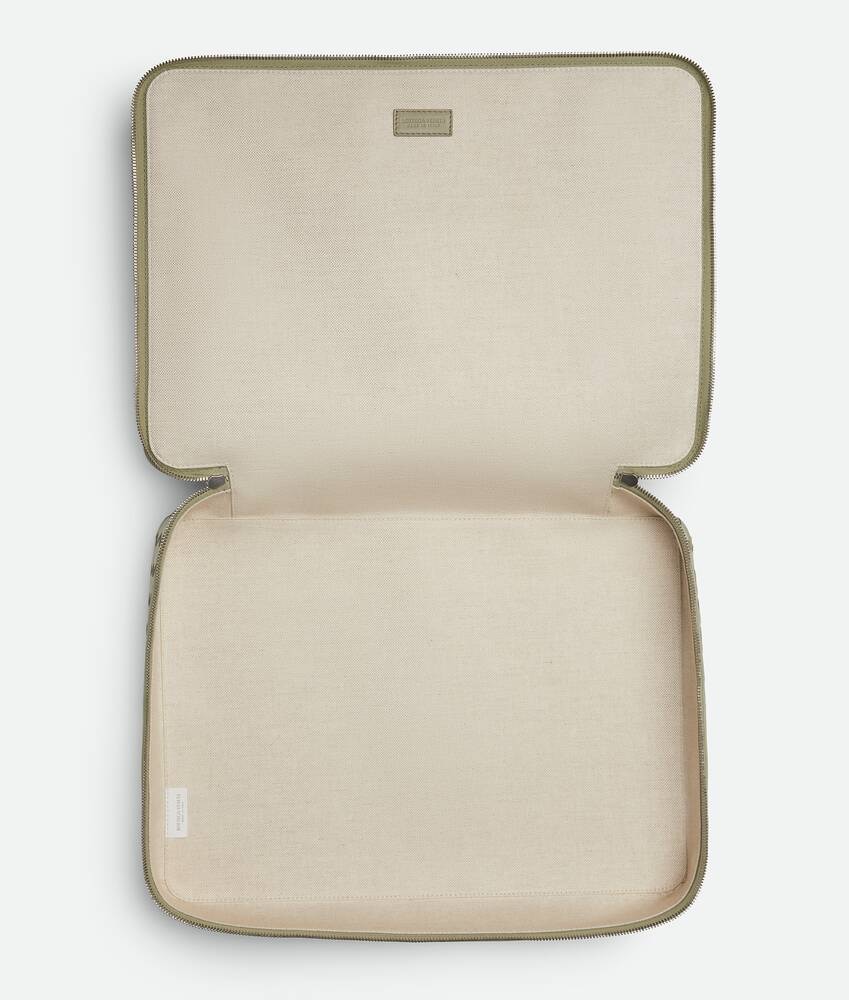 Bottega Veneta Organizador De Equipaje Intrecciato Mediano