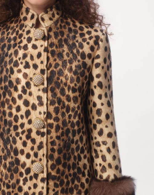 Valentino ABRIGO DE PAÑO DE LANA ESTAMPADO CON MANCHAS DE JAGUAR