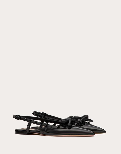Valentino BALLERINAS ROCKSTUD DE CHAROL CON MOÑO Y CORREAS TRASERAS Y STUDS TONO SOBRE TONO