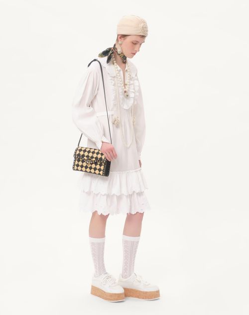 Valentino BOLSO DE HOMBRO PEQUEÑO ROCKSTUD DE VALENTINO GARAVANI DE RAFIA SINTÉTICA BORDADA