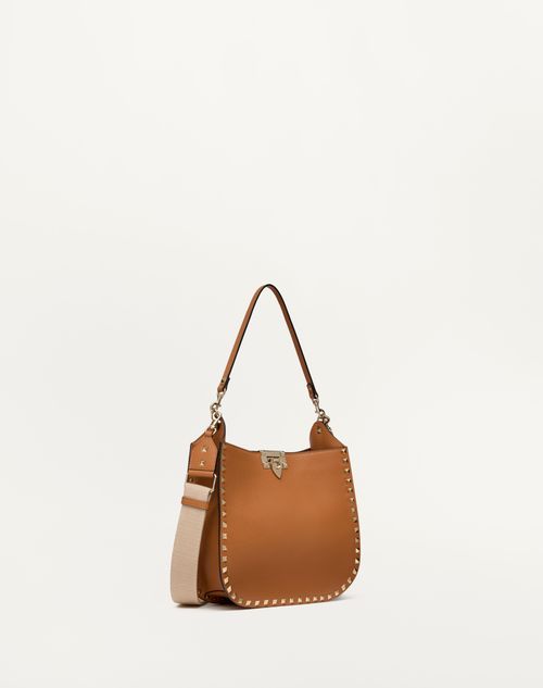 Valentino BOLSO HOBO ROCKSTUD DE CUERO GRANEADO DE BECERRO