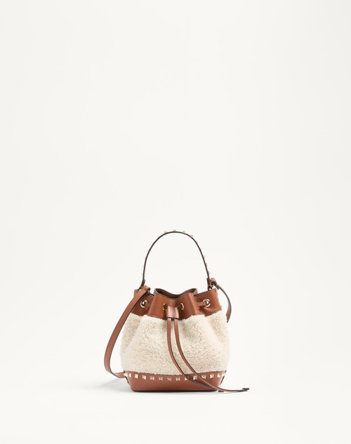 Valentino BOLSO TIPO SACO VALENTINO GARAVANI ROCKSTUD DE PIEL DE OVEJA