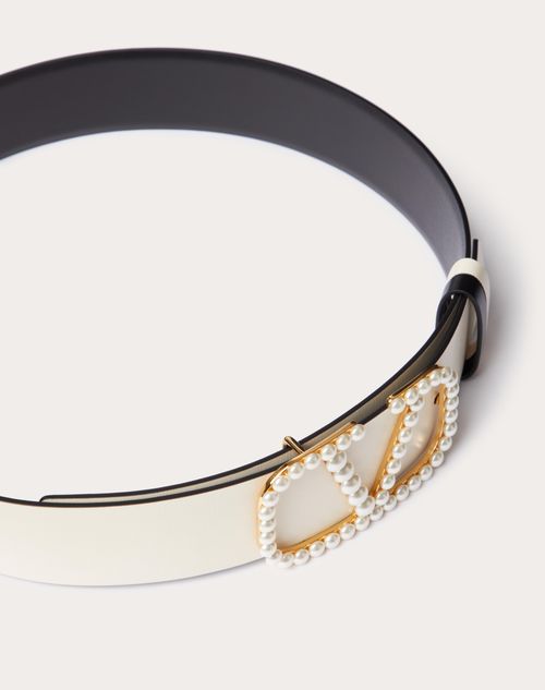 Valentino CINTURÓN REVERSIBLE DE CUERO BRILLOSO DE BECERRO DE 40 MM CON PERLAS Y CON EL VLOGO SIGNATURE