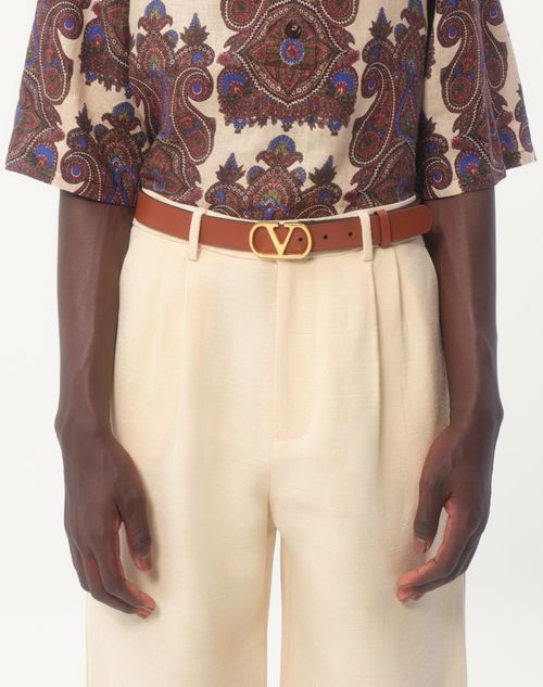 Valentino CINTURÓN VLOGO SIGNATURE EN CUERO DE BECERRO CON BRILLO DE 30 MM