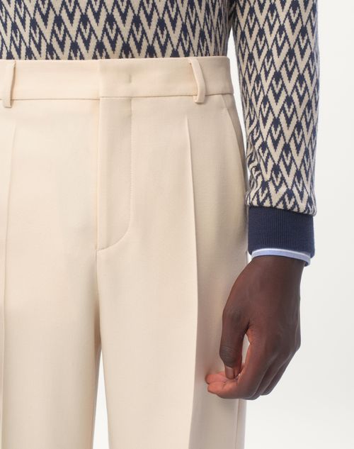 Valentino PANTALÓN VALENTINO DE GABARDINA DE LANA CON DOBLADILLO