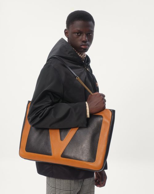 Valentino ROMPEVIENTOS DE NAILON CON CAPUCHA Y PARCHE DEL VLOGO