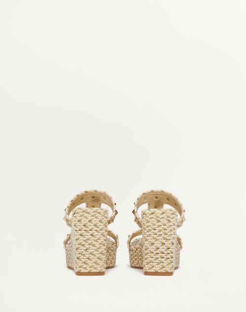 Valentino SANDALIA ROCKSTUD CUERO NAPA LAMINADO CON TACÓN EN CUÑA DE 90 MM