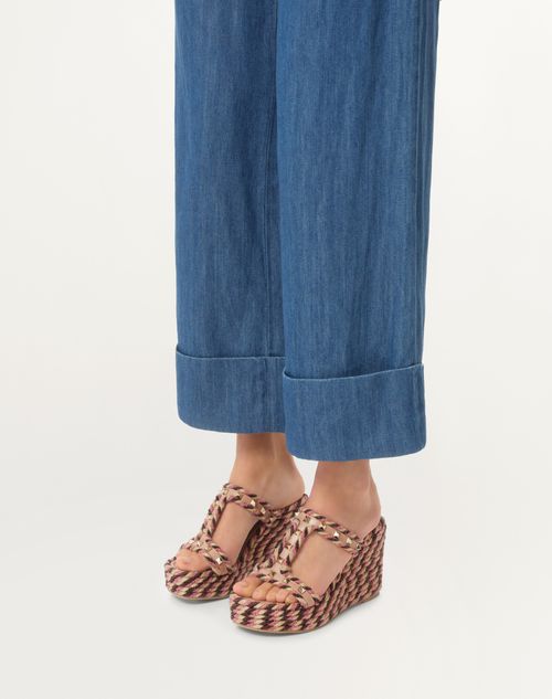 Valentino SANDALIA ROCKSTUD DE CUERO DE BECERRO CON TACÓN EN CUÑA DE 90 MM